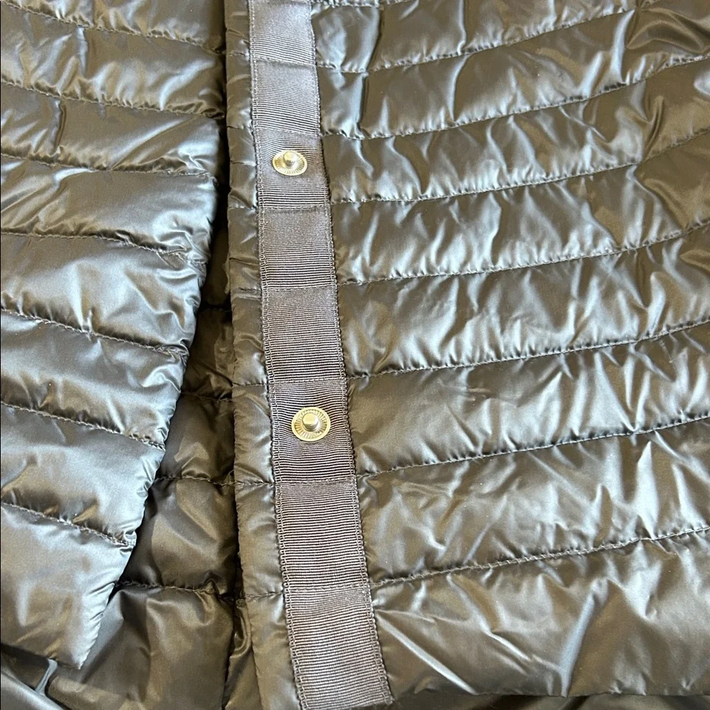 Athleta Silver Quilted Vest - Picture 4 of 5